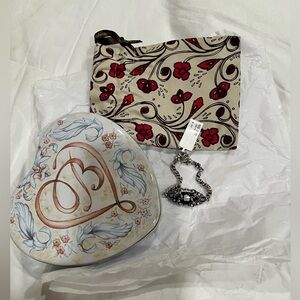 Vintage Brighton Black / White Rose Reversible Bracelet